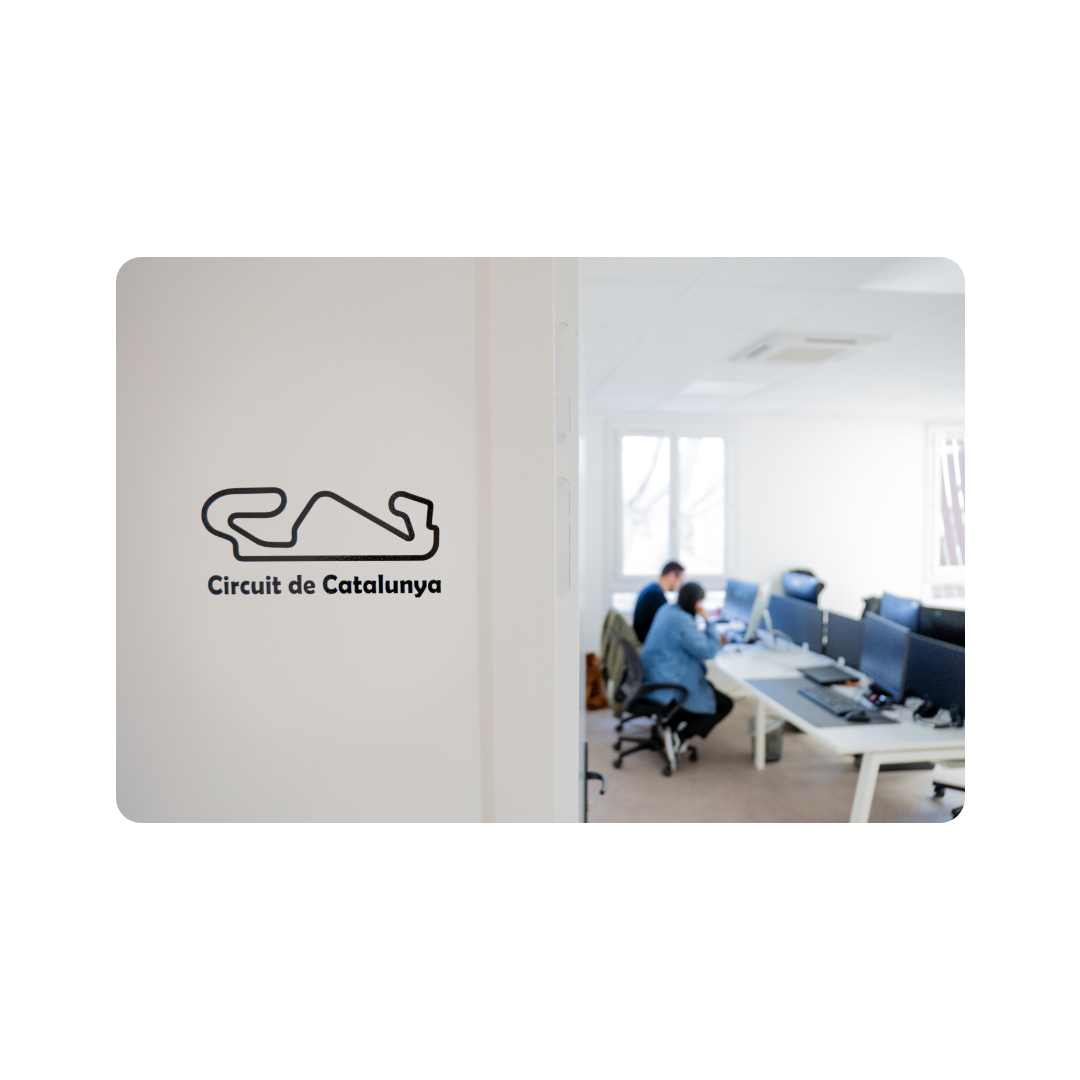 MeetDeal Genius y personal de chat